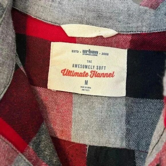 Urban Pipeline Men's Long Sleeve Button Up‎ Plaid Flannel Shirt M Red Black E60 - Picture 4 of 5